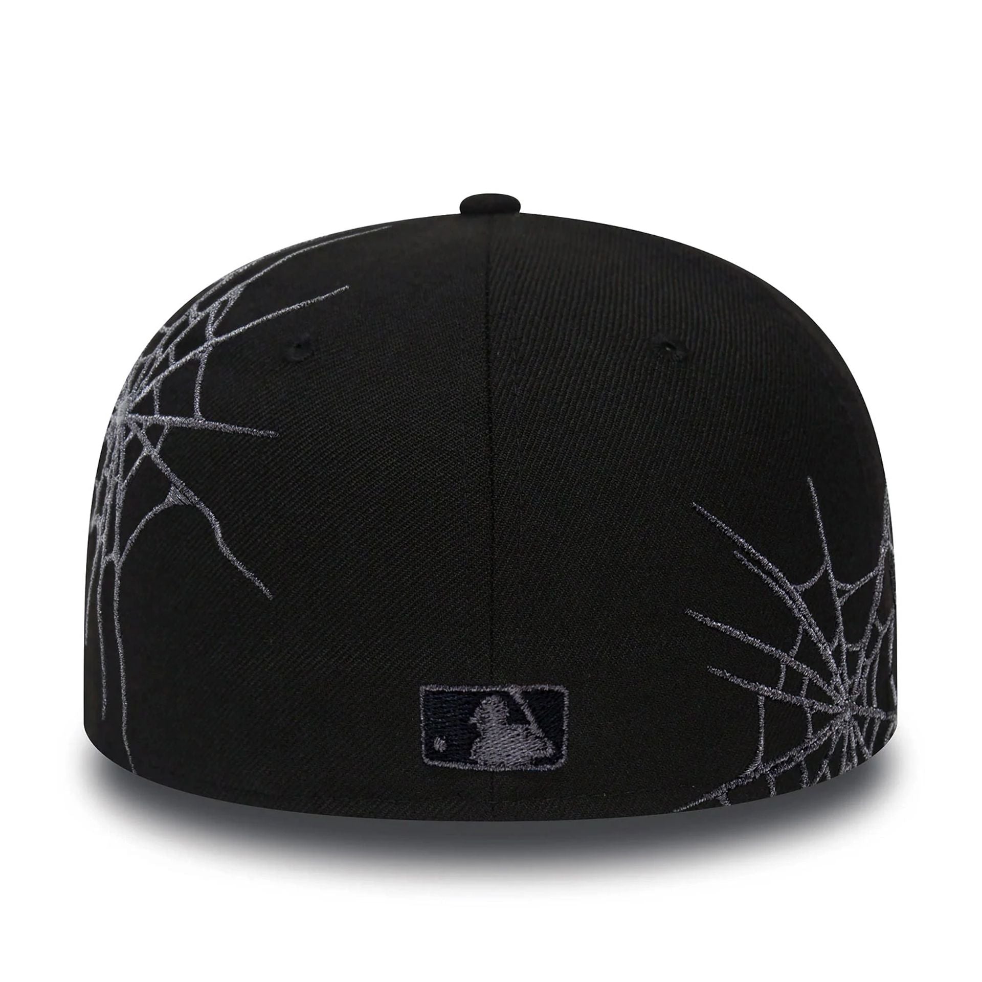 This is a New York Yankees Halloween Spider Web Black 59FIFTY Fitted Cap 4