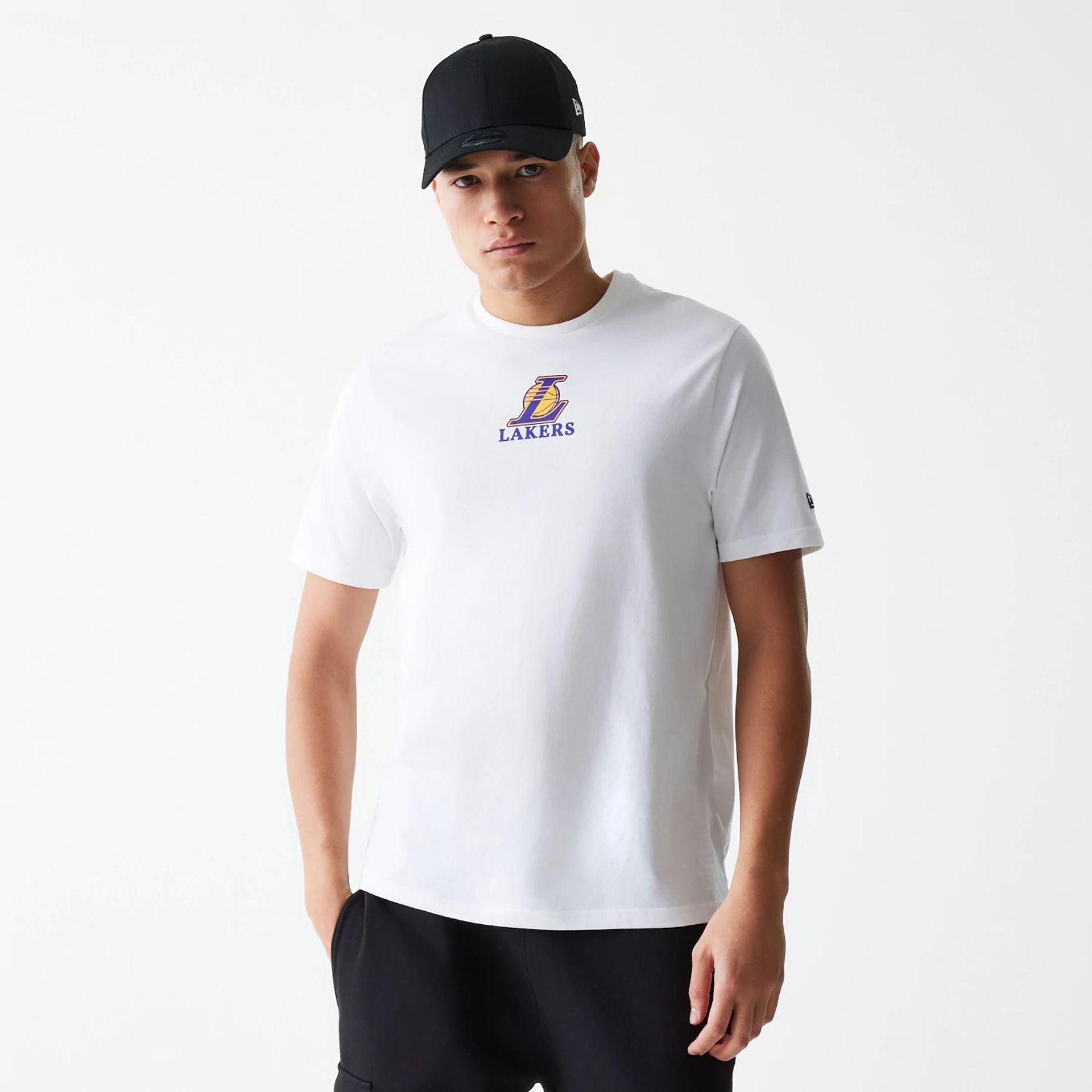 The Male model is wearing LA Lakers NBA Logo White T-Shirt 1