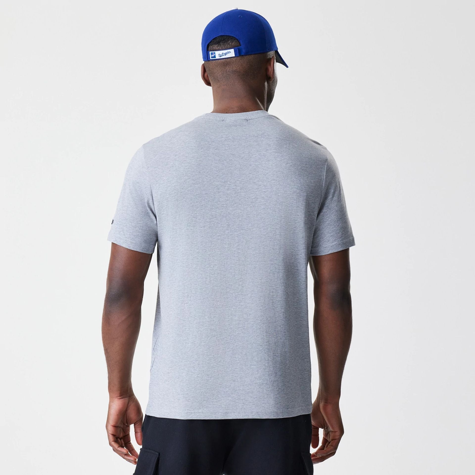 The Male model is wearing LA Dodgers MLB Logo Grey T-Shirt 2