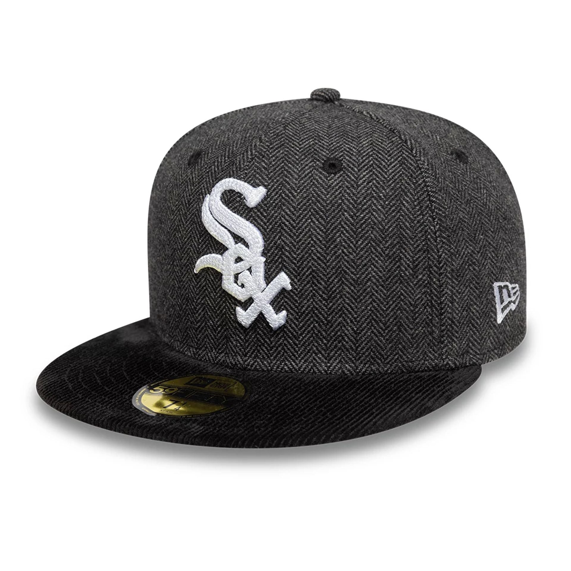 This is a Chicago White Sox MLB Cord Black 59FIFTY Fitted Cap 1