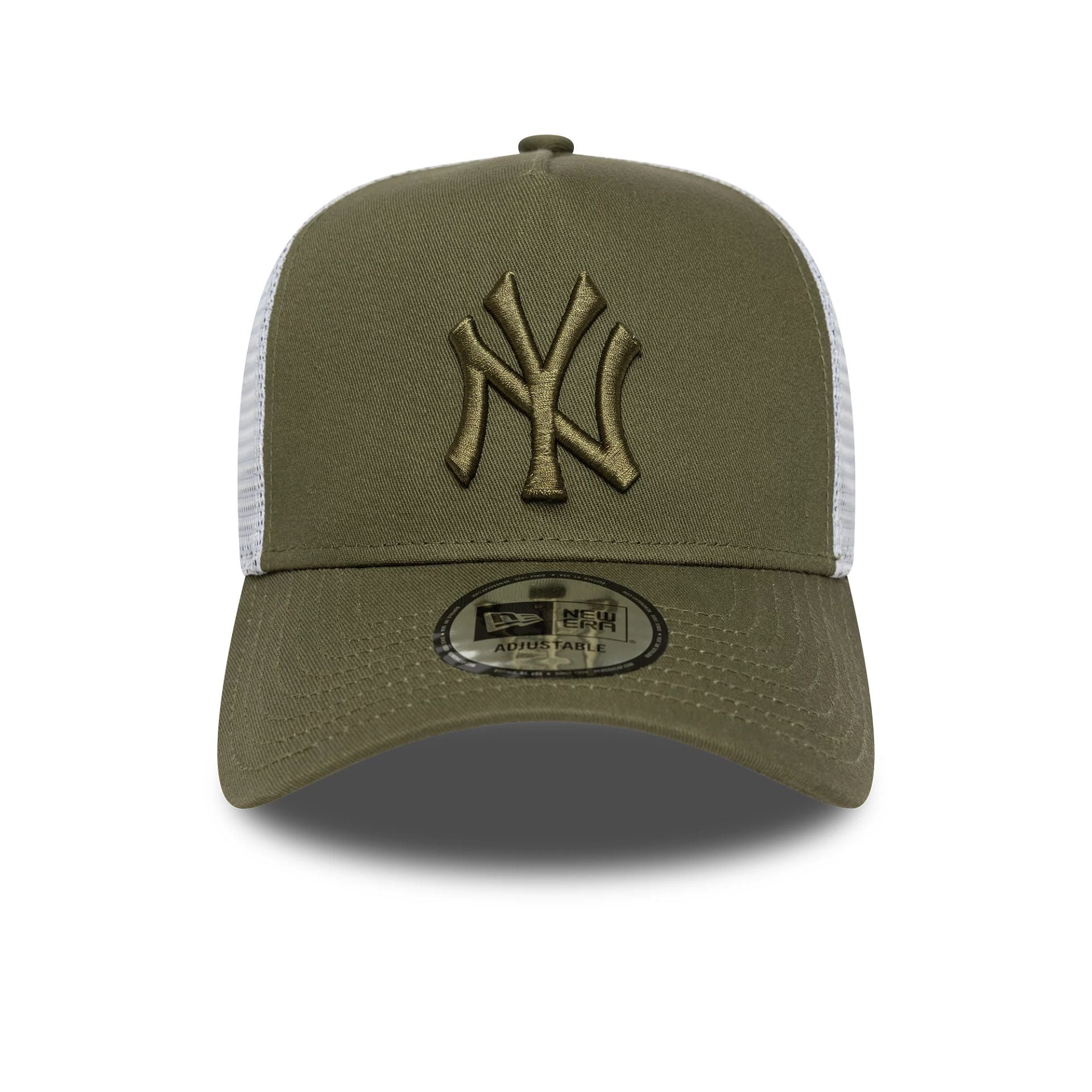 This is a New York Yankees MLB League Essential Dark Green 9FORTY E-Frame Trucker Adjustable Cap 2