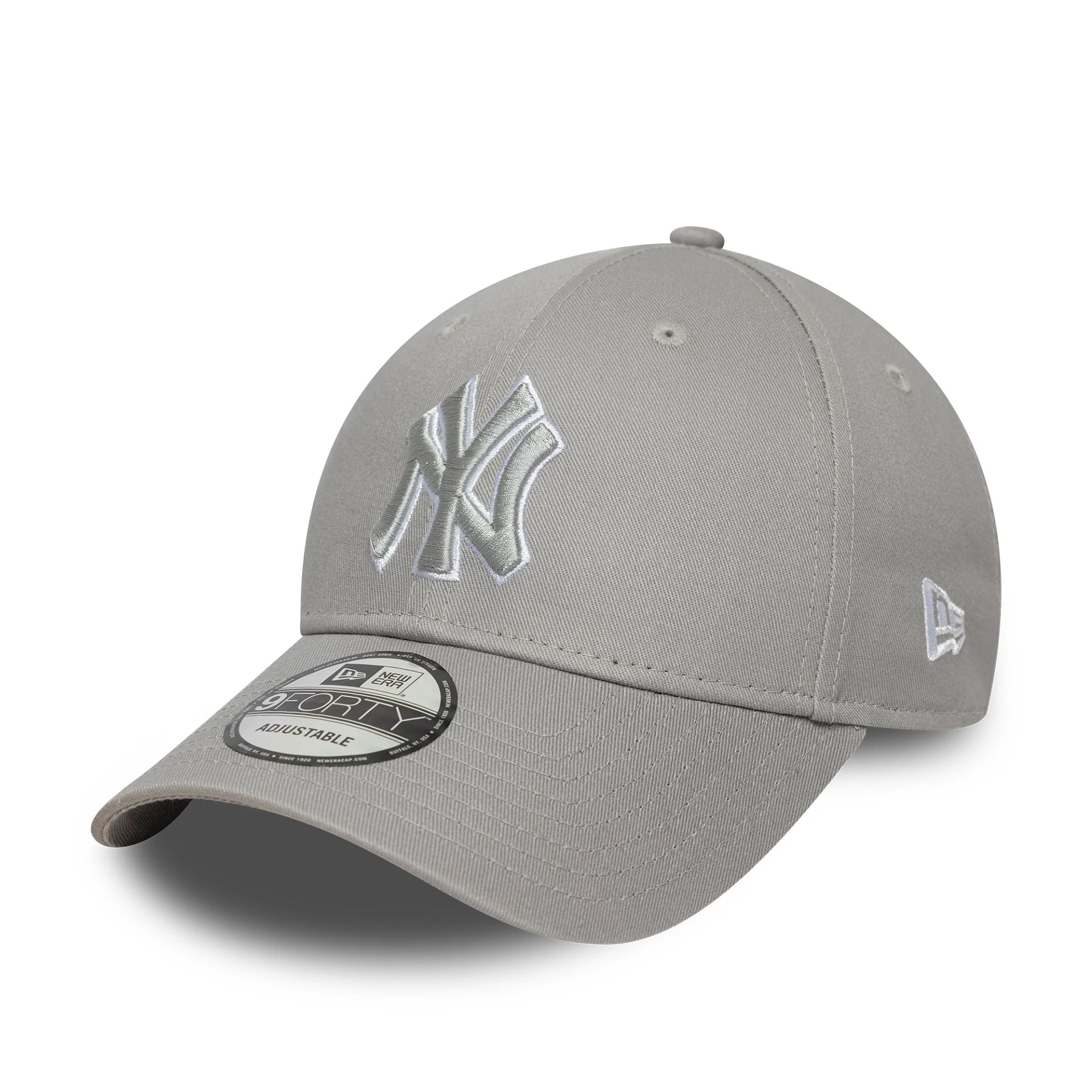 This is a New York Yankees MLB Outline Grey 9FORTY Adjustable Cap 1