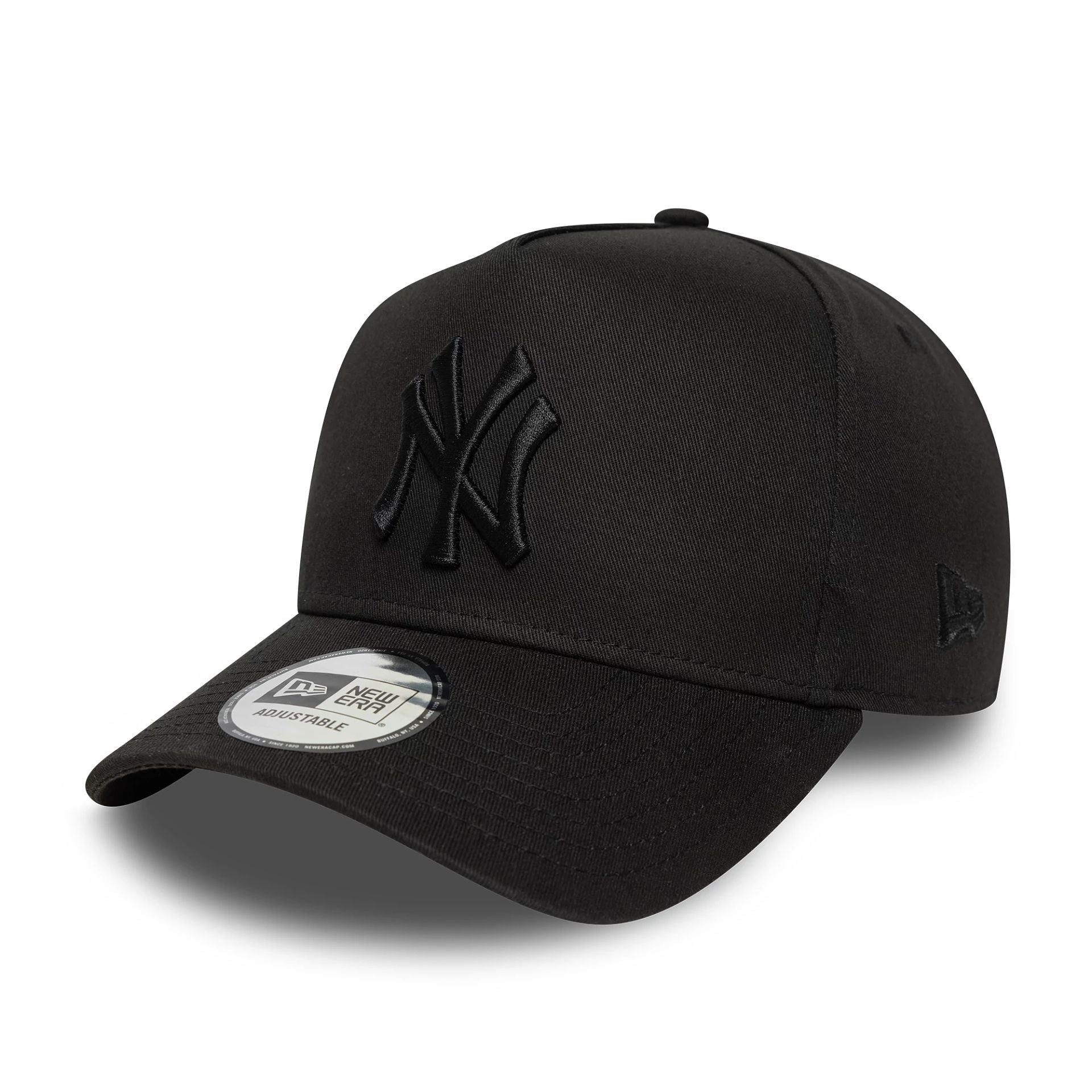 This is a New York Yankees MLB League Essential Black 9FORTY E-Frame Adjustable Cap 1