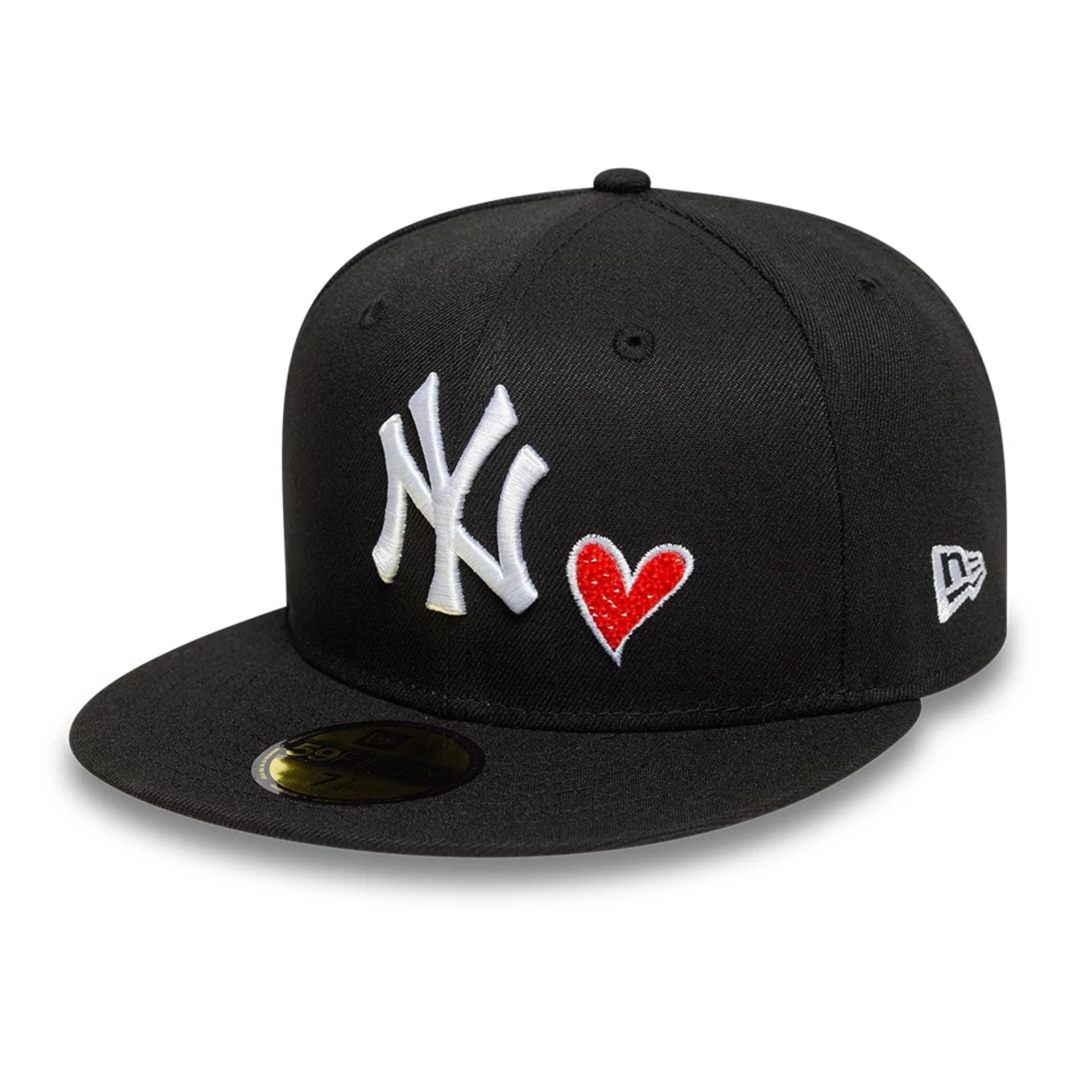 This is a New York Yankees Team Heart Logo Black 59FIFTY Fitted Cap 1