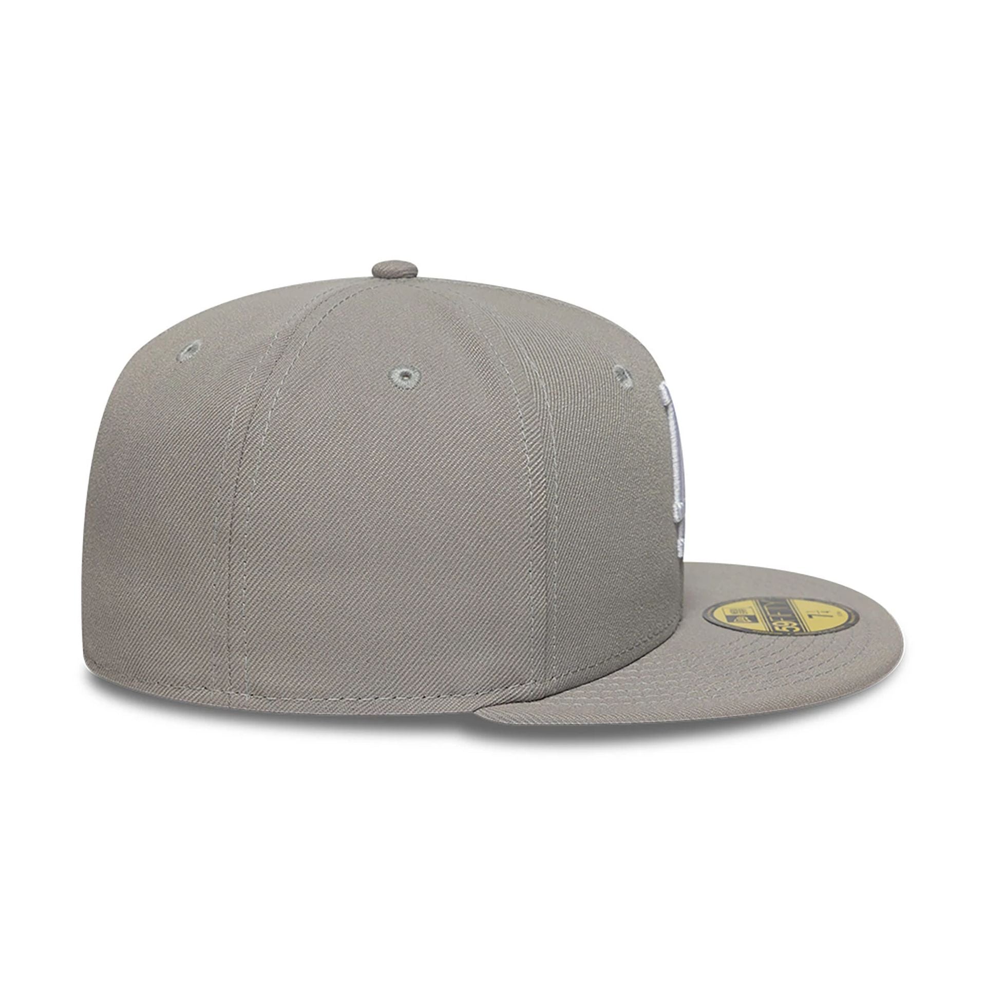 This is a LA Dodgers Grey 59FIFTY Fitted Cap 6