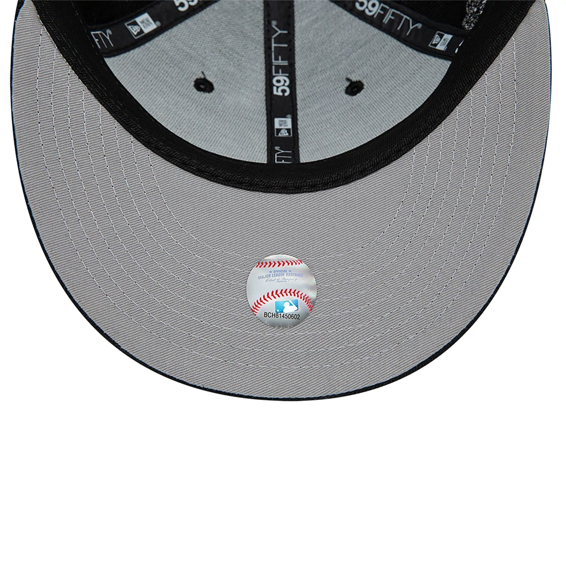 This is a Atlanta Braves MLB Black on Black 59FIFTY Low Profile Cap 2