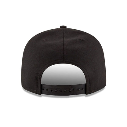 This is a LA Lakers Black Gold Black 9FIFTY Snapback Cap 4