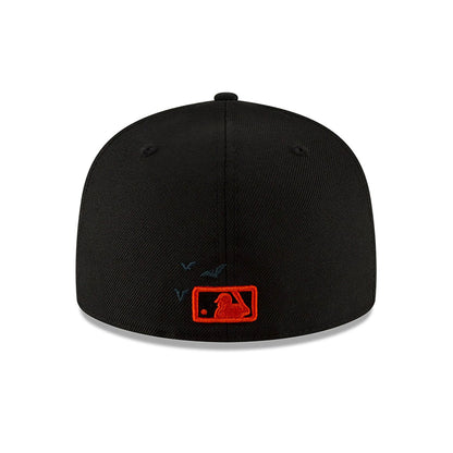 This is a LA Dodgers Halloween Bats Black 59FIFTY Fitted Cap 4