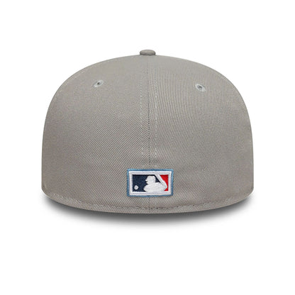 This is a New York Yankees Grey 59FIFTY Fitted Cap 7