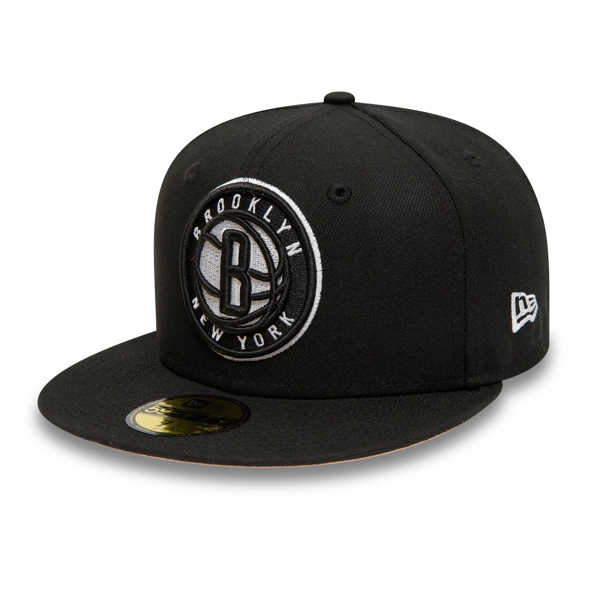 This is a Brooklyn Nets Sidepatch NBA Borough Of Neighbourhoods Black 59FIFTY Fitted Cap 3