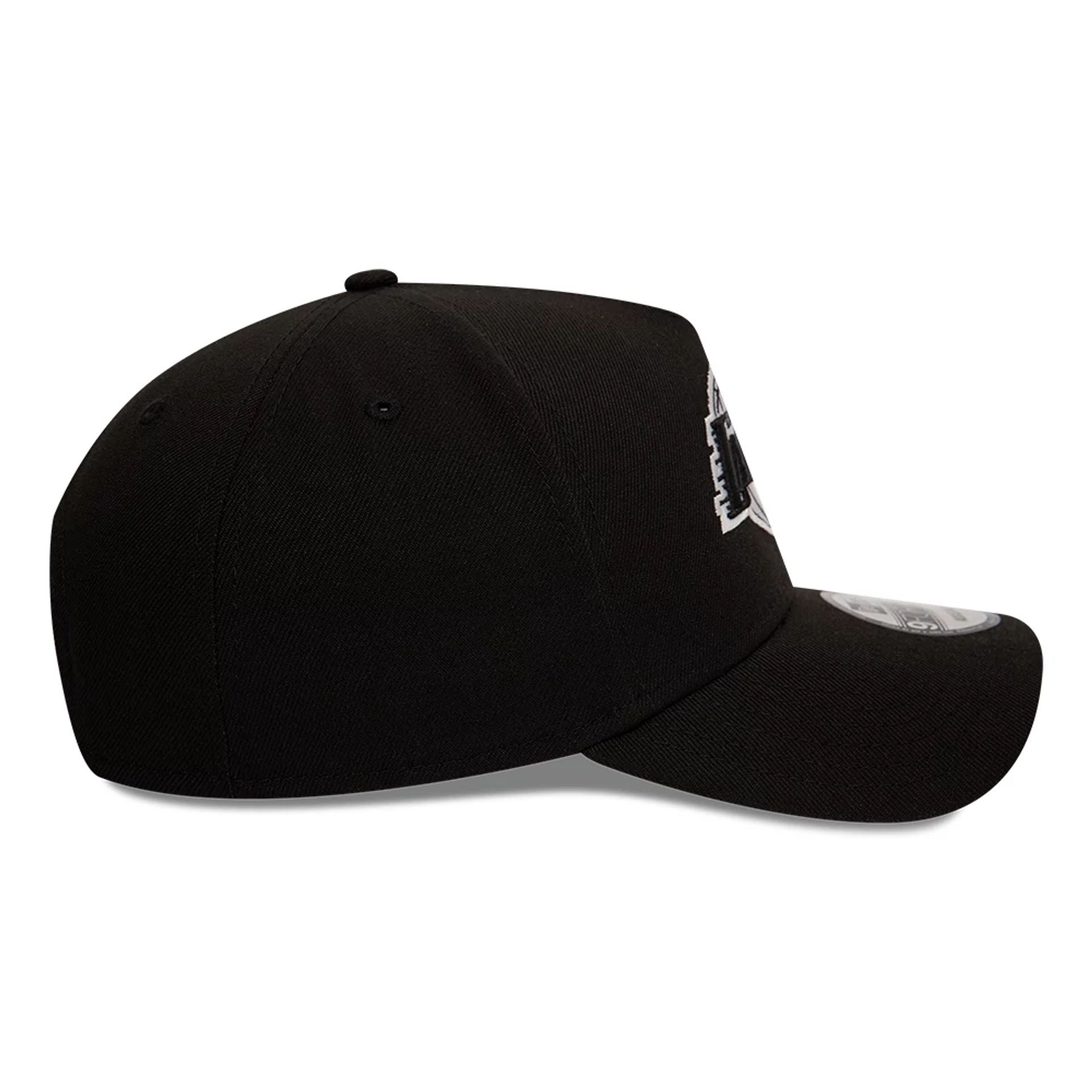 This is a LA Lakers Black White Black 9FORTY A-Frame Cap 6