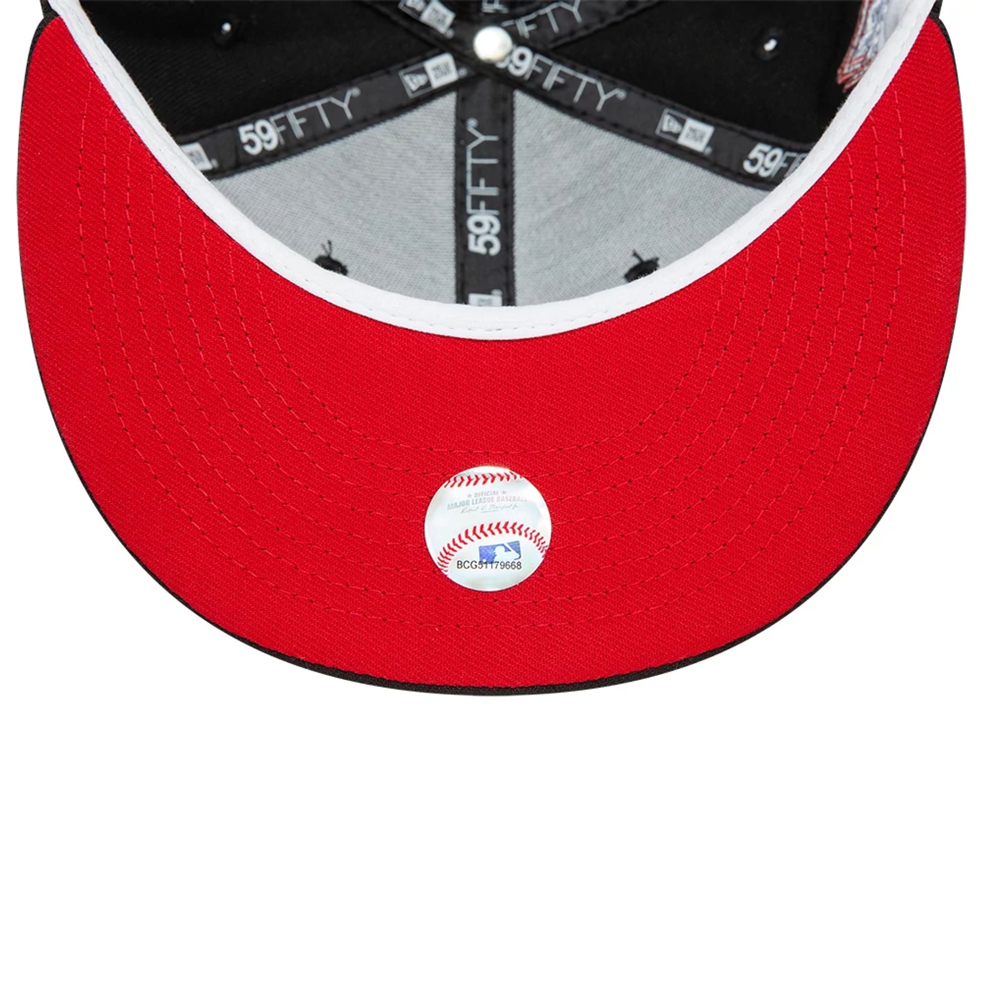 This is a Cincinnati Reds MLB Batter Up Black 59FIFTY Fitted Cap 2