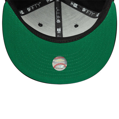 This is a Atlanta Braves MLB Skull Black 9FIFTY Snapback Cap 2