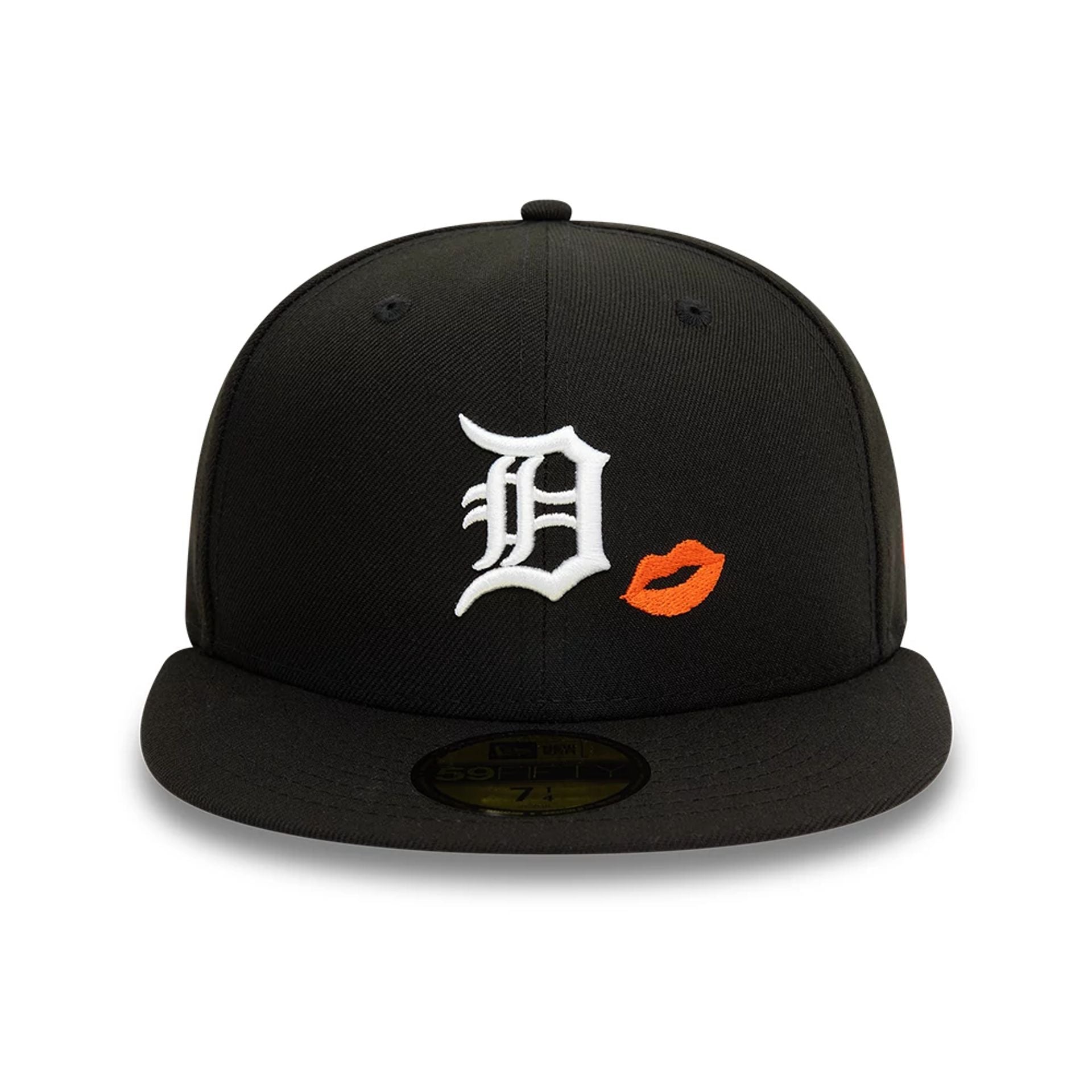 This is a Detroit Tigers MLB Lips Black 59FIFTY Fitted Cap 5