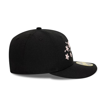 This is a Chicago White Sox Cherry Blossom Black Low Profile 59FIFTY Fitted Cap 5