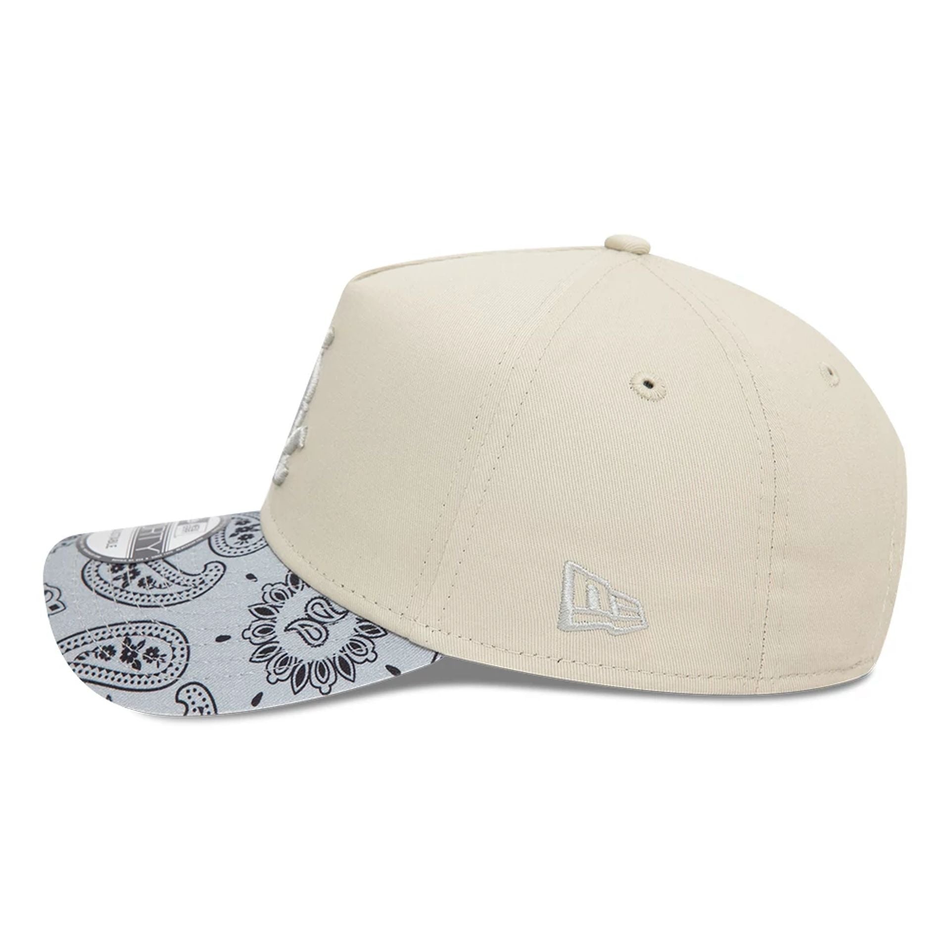 This is a Chicago White Sox Pastel Paisley Light Beige 9FORTY A-Frame Adjustable Cap 4