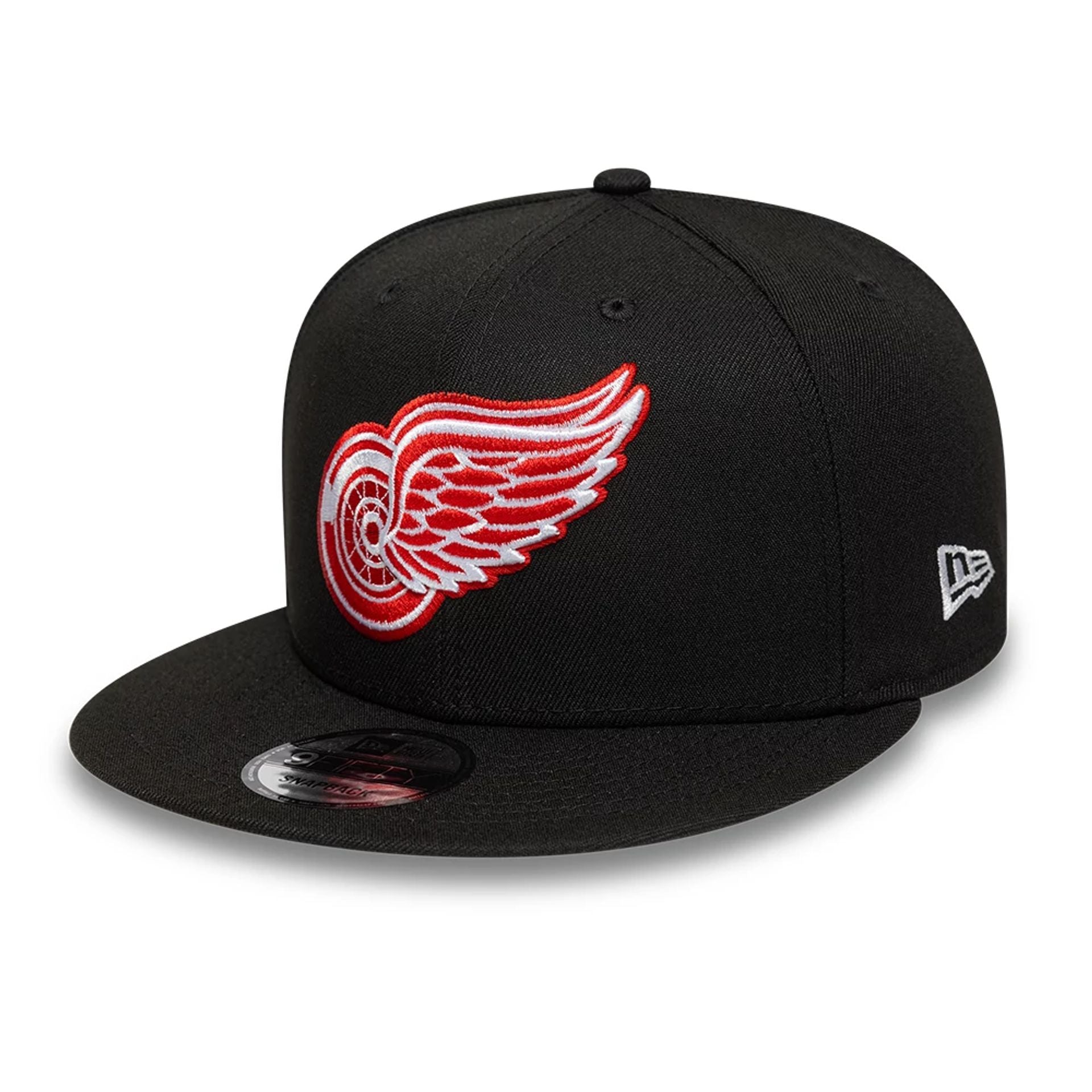 This is a Detroit Red Wings NHL Black 9FIFTY Snapback Adjustable Cap 1