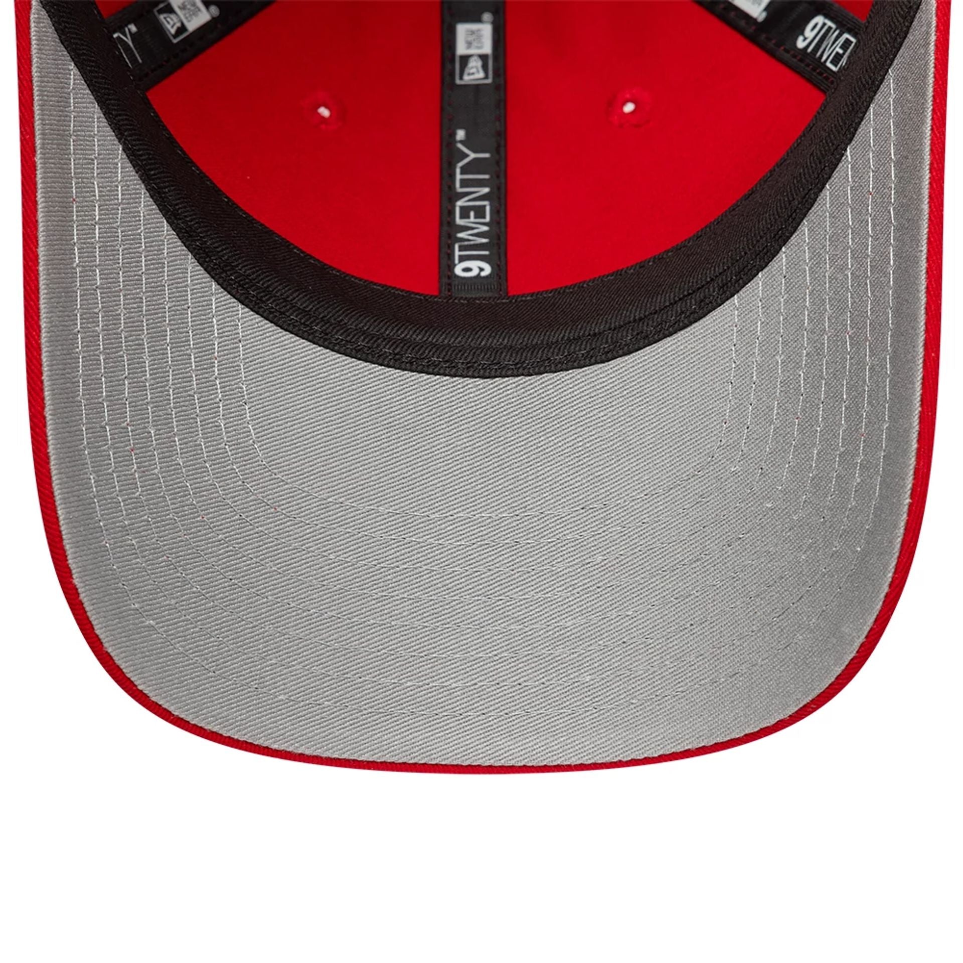 This is a New Era Essential Red 9TWENTY Adjustable Cap 2